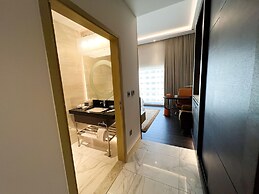 Grayton Hotel Dubai