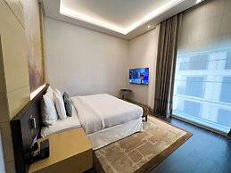 Grayton Hotel Dubai
