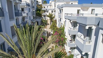 Smart Holiday Hotel & Suites -All Inclusive