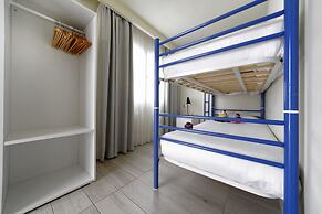 Aqua Suites