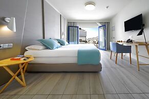 Aqua Suites