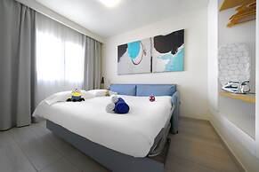 Aqua Suites