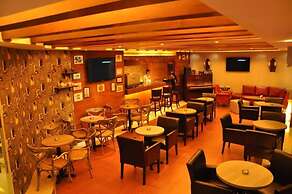 Ceasars Park Hotel