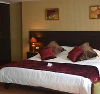 Ceasars Park Hotel