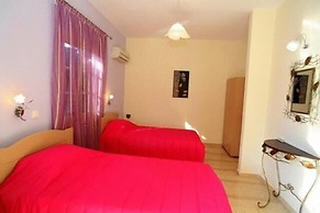 Emily's Apartments