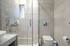 Hercules Residence