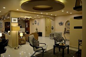 Ata Ali Hotel