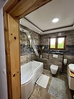 Rustic Inn River