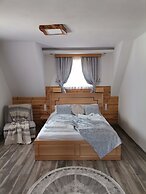 Rustic Inn River
