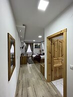 Rustic Inn River