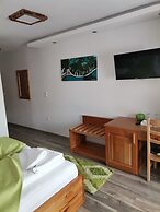 Rustic Inn River