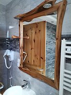 Rustic Inn River
