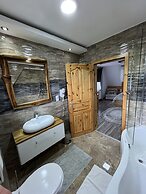 Rustic Inn River