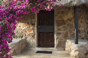 Nyati Hill Cottages