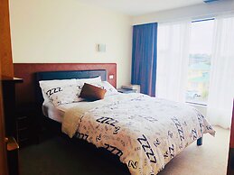 Boulevard Hotel
