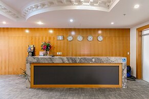 Boulevard Hotel