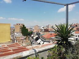 Yhouse