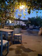 Yhouse
