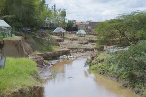 Osim Country Lodge