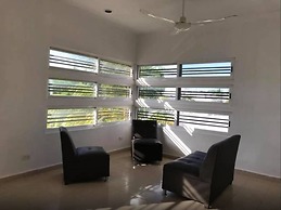 330 Hotel Altabrisa