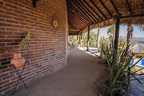 Rancho Cien Piedras