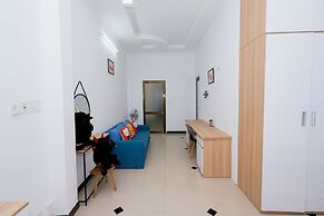 Shjmily House