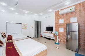 Shjmily House