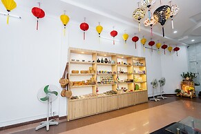 Shjmily House