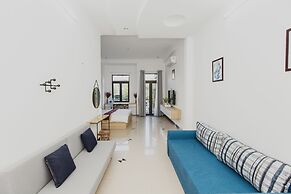 Shjmily House