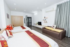 Shjmily House
