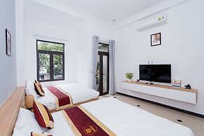 Shjmily House