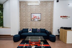 Shjmily House