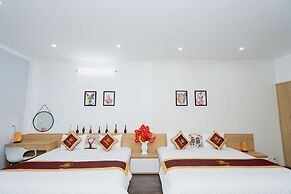 Shjmily House