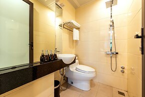 Westlake Tay Ho Hotel