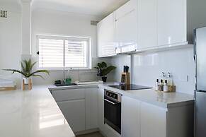 Manly Beachfront Apartment
