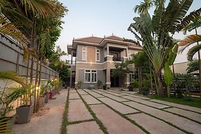 Home Boutique