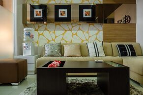 Luxurious 1BR At Dago Suites Apartment