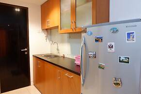 Pool View Studio Apartment Tamansari Sudirman
