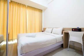 Cozy Studio Tree Park Apartment near BSD City