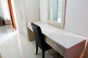 Comfy 1BR Twin Tower Apartment