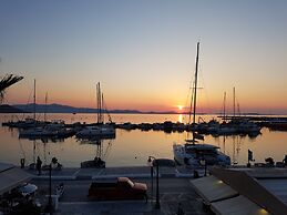 AmazeU Naxos