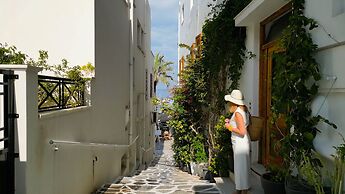 AmazeU Naxos