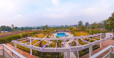 The Darien Resort