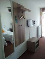 Astra Hotel Garni