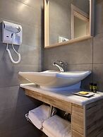 Luxor Premium Suites