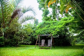 Lush Gardens Apartment 1