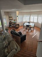 Sesimbra Stylish Villa by Homing