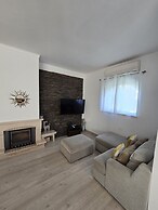 Sesimbra Stylish Villa by Homing