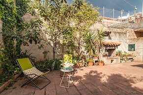 Casa Poeta