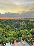 Vista Canyon Inn